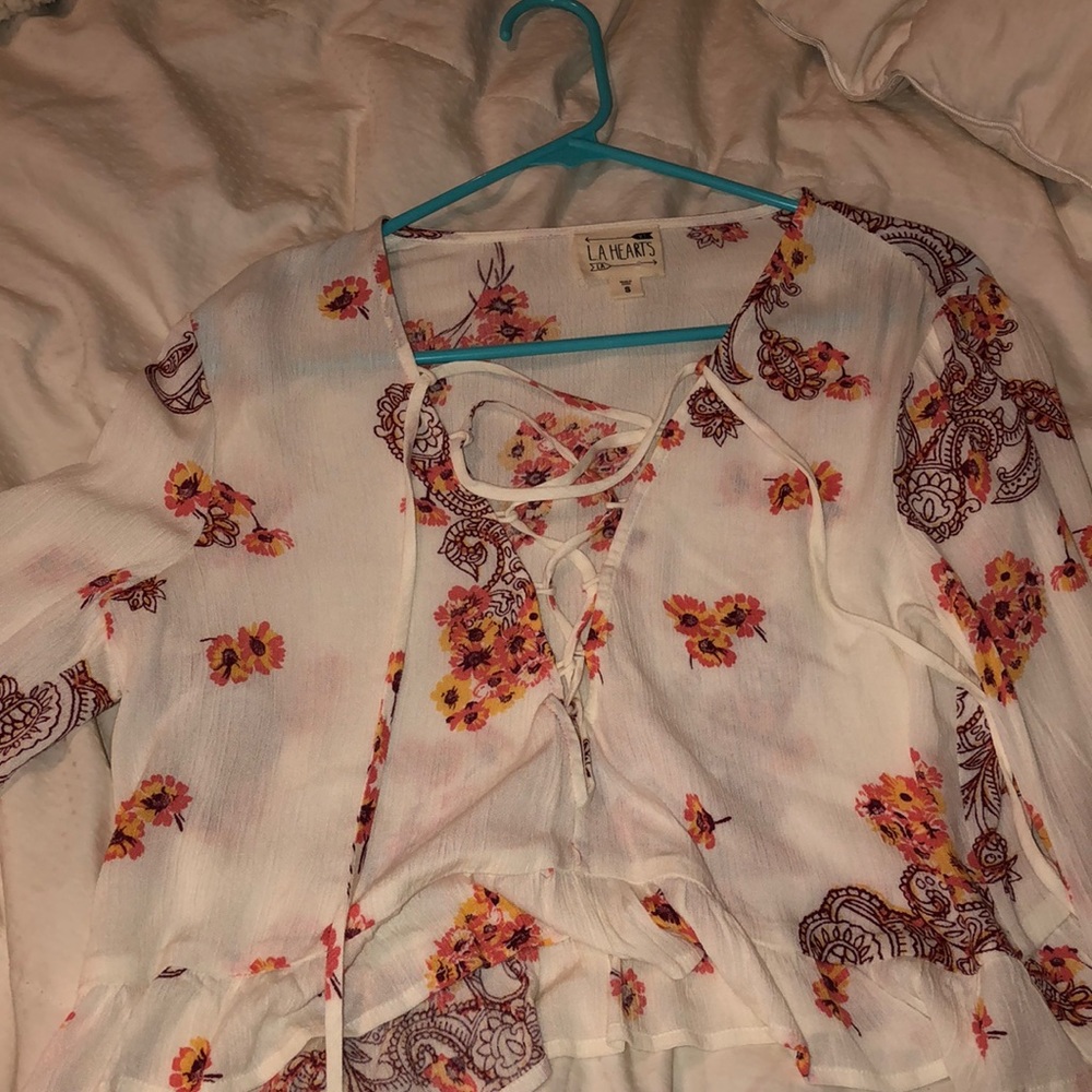Flowy LA Hearts crop top